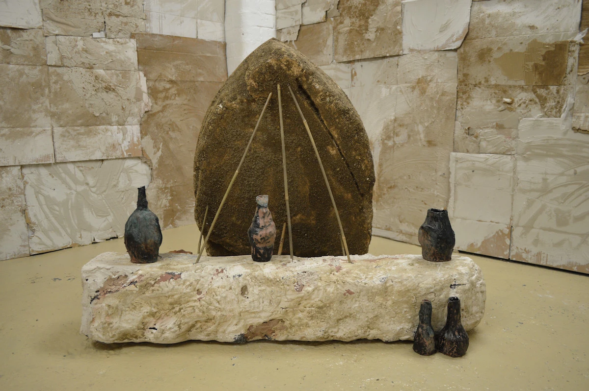 Emii Alrai, <em>An Ancient Quiver,</em> GLOAM Gallery, Sheffield, 2018. © James Clarkson.